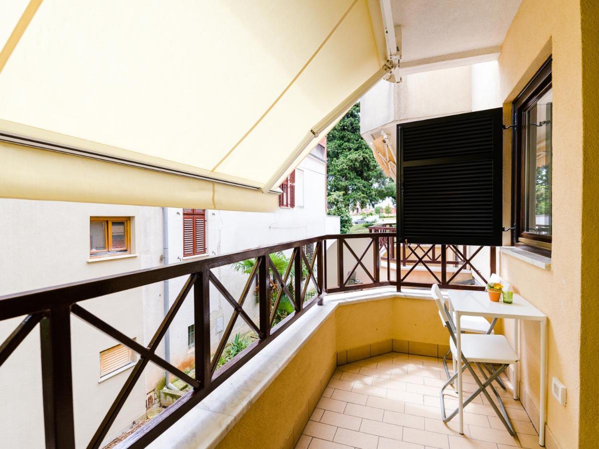 Tonka Apartment Пула Екстериор снимка