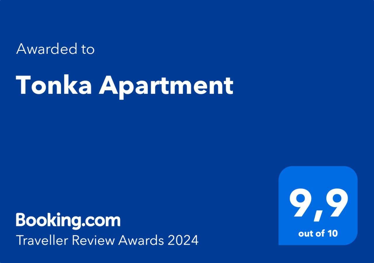 Tonka Apartment Пула Екстериор снимка